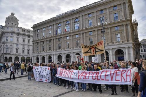 Genova, la protesta contro il governo