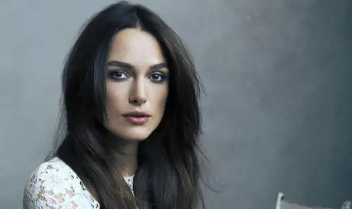 Keira Knightley contro Kate Middleton: "Un’immagine sbagliata delle donne e del parto”"