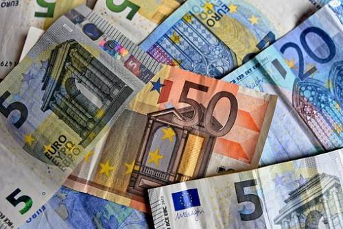 Avvocato sottrae 170 mila euro ai clienti gravemente malati