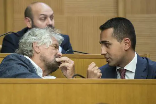 Dalle mance ai fannulloni ai flop elettorali: ultimi mesi da incubo per i pentastellati