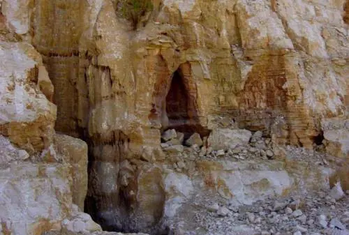 Puglia, a rischio le grotte Montenero-Dellisanti a Minervino Murge