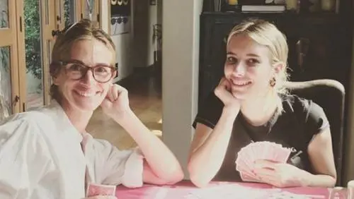Julia Roberts: "Sono rimasta sbalordita". Critiche ad una foto su Instagram