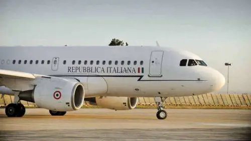 Voli, Di Maio moralista. Ma i ministri 5 Stelle sempre tra le nuvole