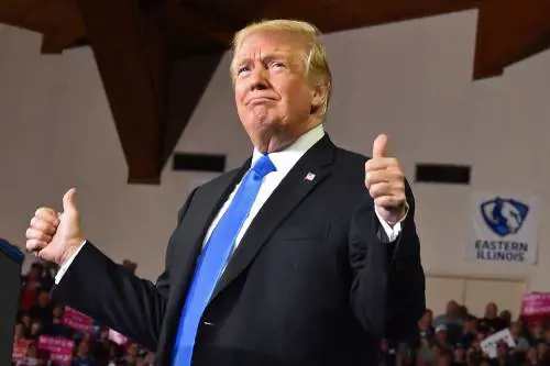 Trump si congratula con la Principessa Eugenia, aveva ignorato Meghan
