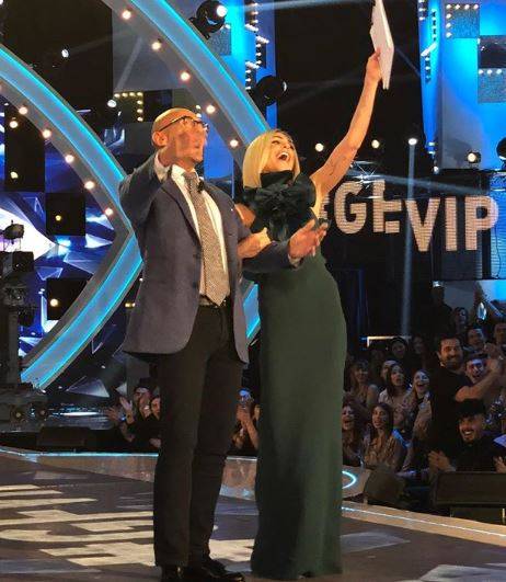 Gf Vip, Ilary Blasi zittisce Corona: "Fabrizio non parla? Ce ne faremo una ragione"