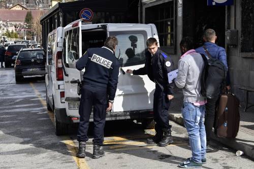 Francia, adesso i poliziotti francesi chiedono rinforzi al confine italiano