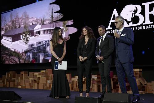 Fondazione Mediolanum con Bocelli per la ricostruzione della scuola a Muccia