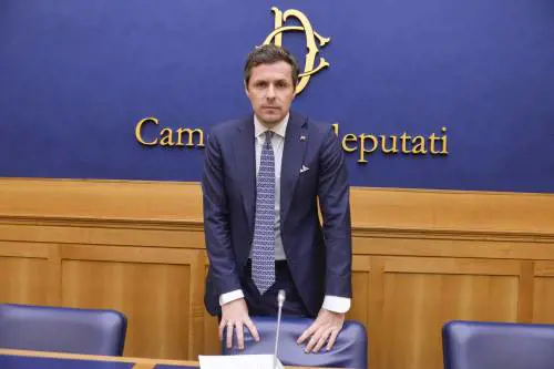 "Pronto a dare voce alle imprese lombarde mortificate dallo Stato"