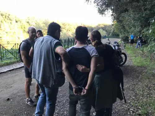 Prostituti a Villa Pamphili, tra i fermati anche un seminarista