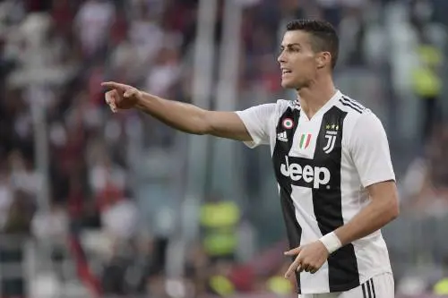 Ronaldo non bada a spese e per il compleanno sbriciola 31mila euro in vino