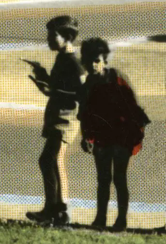 L'utopia dei grandi complessi edilizi francesi negli scatti di Mathieu Pernot