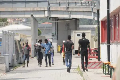 Le carte di credito ai migranti di cui l'Onu non vuole che si parli