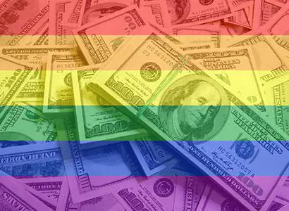 La piazza pro Lgbt contro il Festival della famiglia