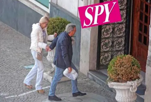 Dal "toy boy" all'uomo maturo, la vita di Grecia Colmenares è una telenovela
