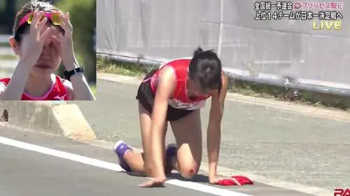 Tibia rotta: all'arrivo sulle ginocchia