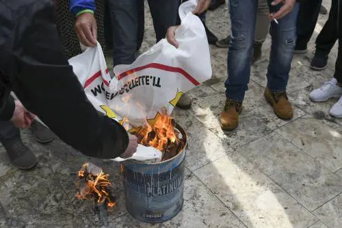 Il cambiamento... d'idea: tutti i tradimenti del M5S