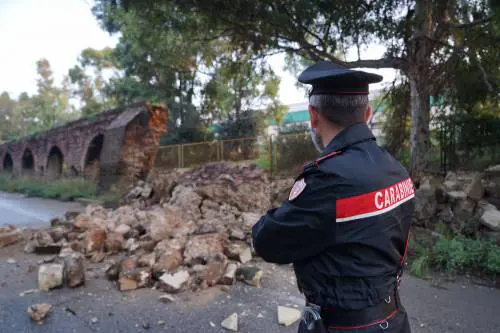 Taranto, crolla l'antico acquedotto del Triglio