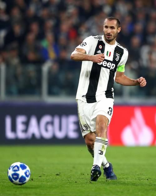 Juve, problemi in difesa. Chiellini non convocato per l'Ajax