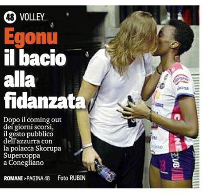 Paola Egonu e il bacio alla sua fidanzata: ecco chi è