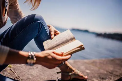 Solo il 50% dei minori legge almeno un libro all'anno