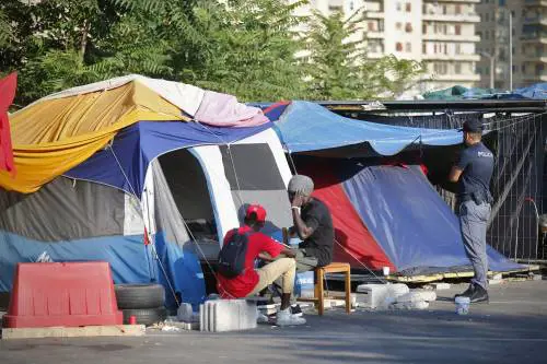 Sgombero Baobab a Roma, espulsi 24 migranti