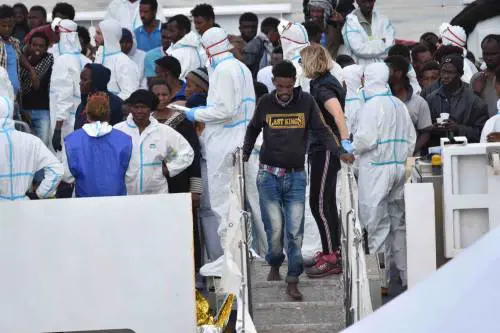 L'Ue accusa Ankara: "Non rivela come spende i fondi per i migranti "