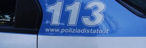 Minaccia col coltello una donna per rubare la sua auto, arrestato polacco