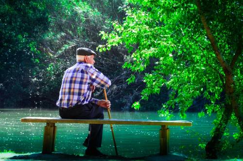 "Sono innamorata di te": così truffava gli anziani