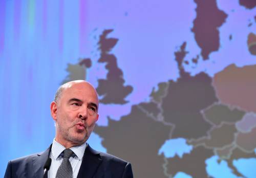 Moscovici minaccia l'Italia "A maggio faremo conti Ma sulle nostre stime"