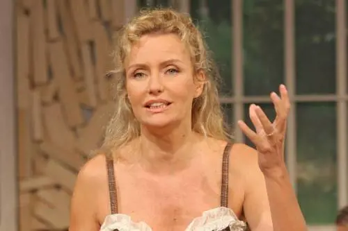 Licia Colò: "Perché devo essere ipocrita e dire che sono amica di Bonolis?"