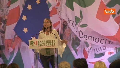 La pasionaria dem che asfalta il Pd: "Ritiratevi o saremo randellati"
