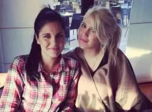 Ivana Icardi attacca Wanda: "Non riesco più a vedere mio fratello"