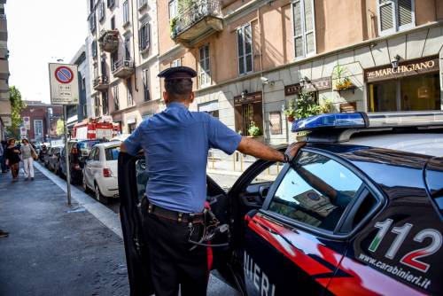 Marsala, sorpreso a rubare pesta e morde commesso, arrestato gambiano