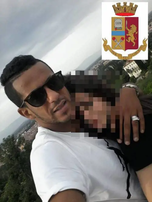Fugge con una 17enne: tunisino rimpatriato dopo tre tentativi