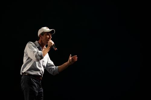 L'"Obama bianco" si prepara: così vuole battere The Donald