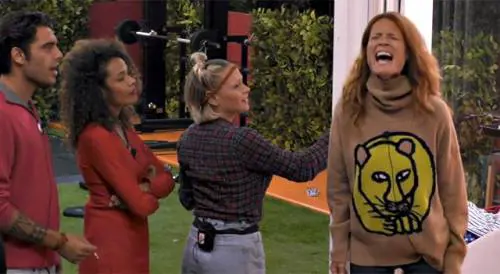 Gf Vip, Jane ancora più spinta: "Avevo mangiato il peperoncino poi gli ho aperto i pantaloni..."