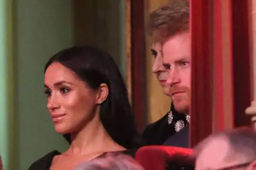 Le cognate reali ai ferri corti Meghan e Harry traslocano