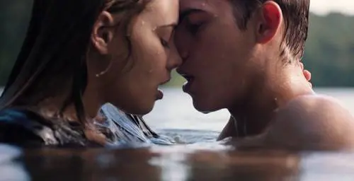 After, al cinema il “Cinquanta sfumature” per adolescenti 