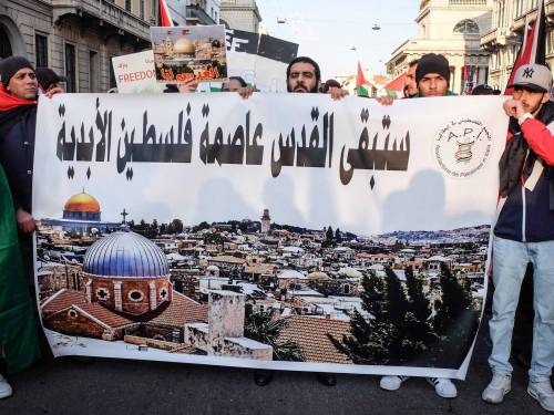 Intifada a Milano. I sussurri di Sala non bastano a fermare l'odio