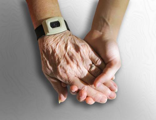 La solidarietà senza tempo di chi ha vissuto per il lavoro