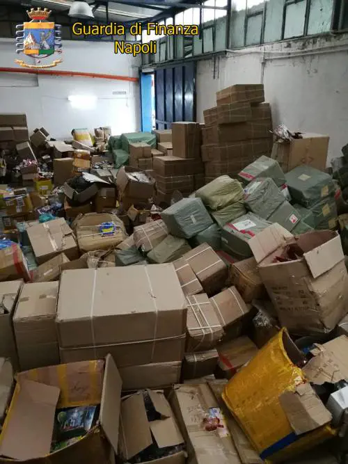Natale sicuro, maxi sequestro di giocattoli nel Napoletano
