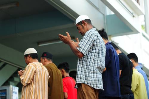 Indonesia, governo inventa app per "denunciare condotte anti-Islam"