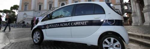 "Se non paghi ti multo", in manette un vigile urbano di Roma