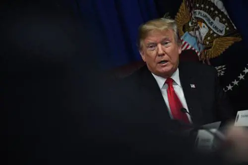 Trump: "Dazi sulle auto straniere". Ma il Fmi avverte: "Così rischiano tutti di rimetterci"
