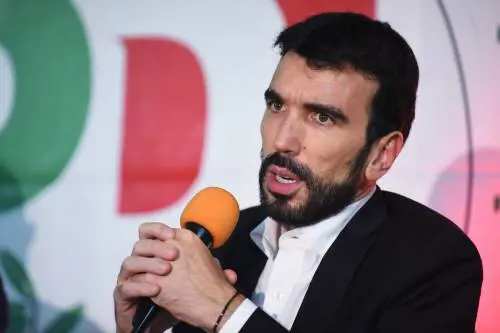 Martina: "Avremo una piattaforma online ma non sarà come la Rousseau"