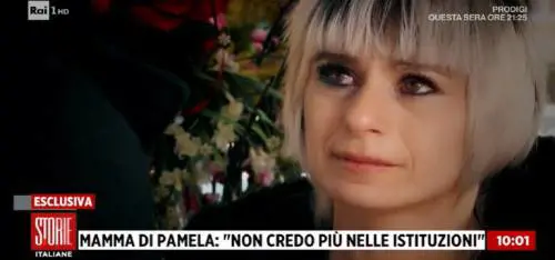 La mamma di Pamela in lacrime in tv: "Aveva salvato un'amica"