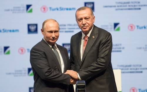Putin incontra Erdogan: sul tavolo Siria e gas