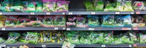 "L'insalata in busta può contenere batteri": in realtà è una bufala