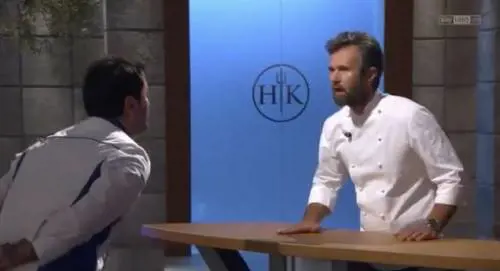 Cracco rimprovera il concorrente. E il web si scatena contro di lui