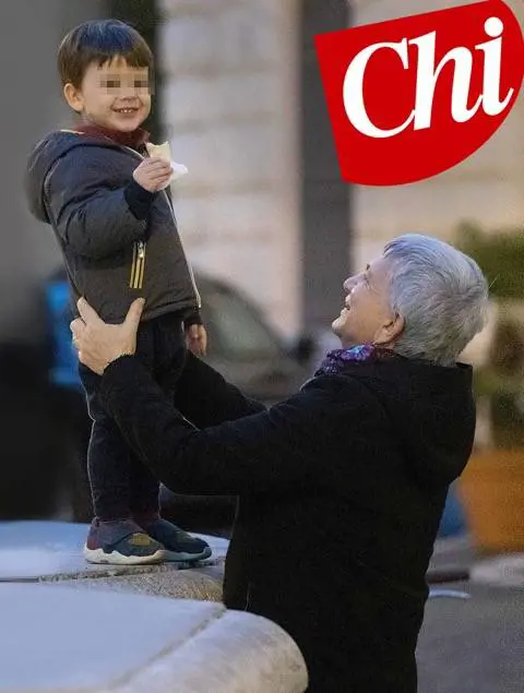 "Ora Tobia è davvero mio figlio": Vendola annuncia l'adozione